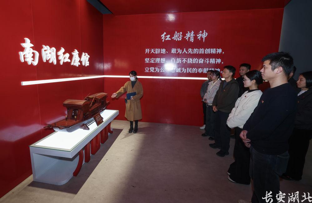 实干担当 为民造福14.jpg