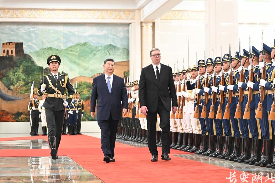 武契奇会谈6.jpg