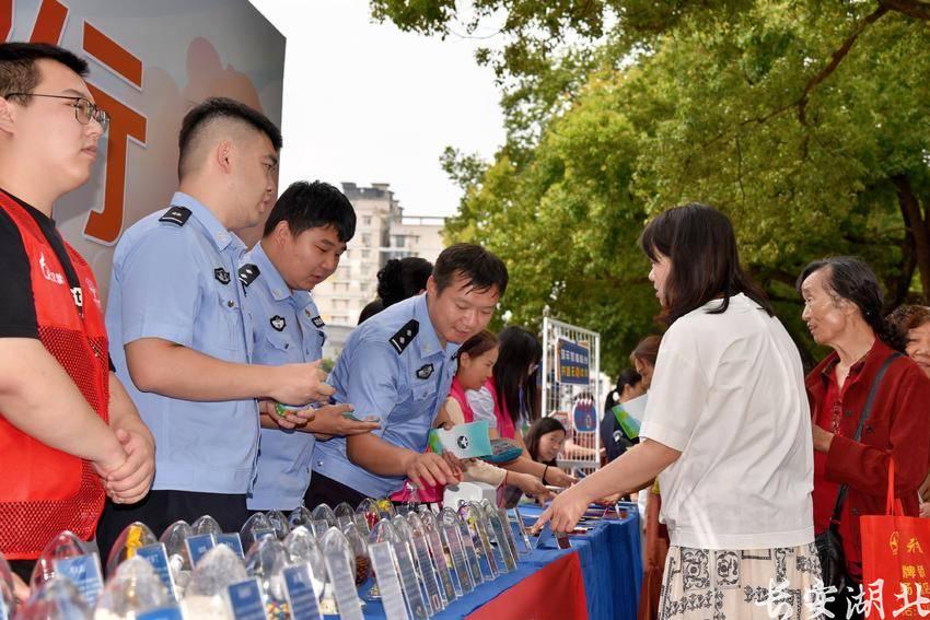 蔡甸区分局-纵深推进夏季治安打击整治“百日行动”9.png