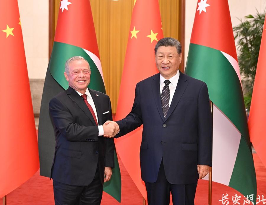 习近平同约旦国王阿卜杜拉二世会谈1.jpg