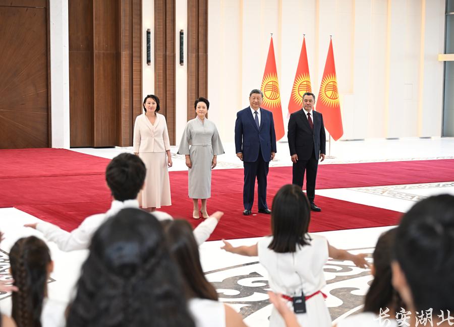 进行国事访问5.jpg