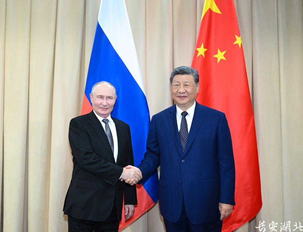习近平会见俄罗斯总统普京1.jpg