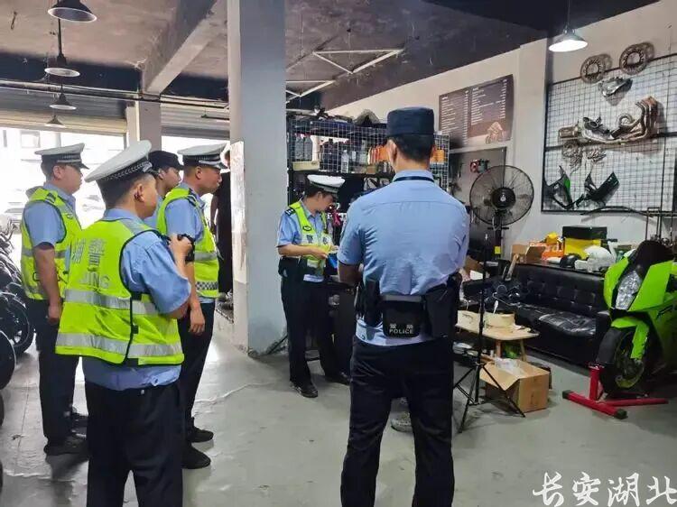 3黄陂区分局-警方公布典型案例.jpg