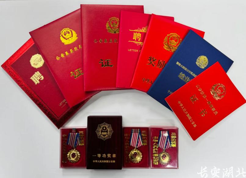 c6af5c77-310e-45fe-87af-8ad2a1ae2dcb.png